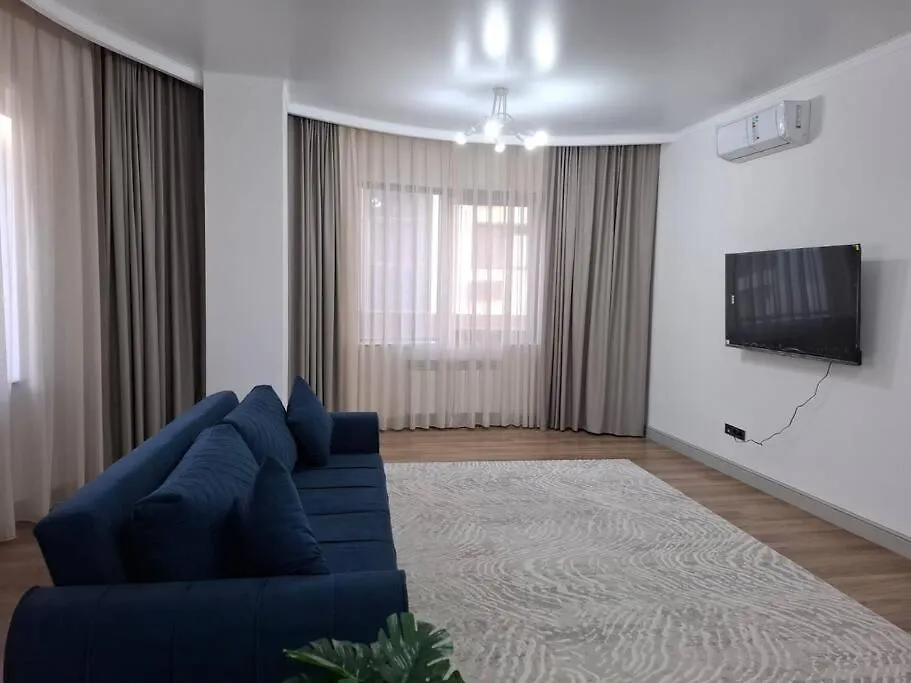 Просторное Жилье В Эксклюзиве Apartment Almaty Kazakhstan